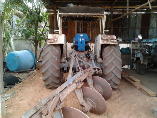 ***ปรับราคา ครับ ขาย รถไถFORD 6600 T6 เครื่องดี ติดง่าย ไม่หลวม เกียร์ดี ปั๊มดี พร้อมอุปกรณ์ 2 ชิ้น ใบดัันและผาน3 เอกสารสัญญาซื้อขาย สภาพพร้อมใช้ พร้อมลุยงาน ราคาต่อรองได้ครับ