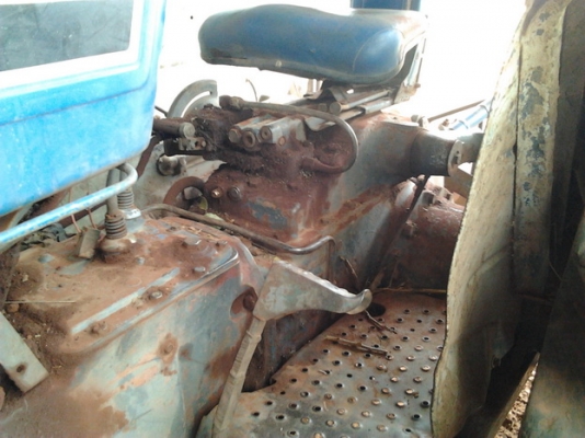 ***ปรับราคา ครับ ขาย รถไถFORD 6600 T6 เครื่องดี ติดง่าย ไม่หลวม เกียร์ดี ปั๊มดี พร้อมอุปกรณ์ 2 ชิ้น ใบดัันและผาน3 เอกสารสัญญาซื้อขาย สภาพพร้อมใช้ พร้อมลุยงาน ราคาต่อรองได้ครับ