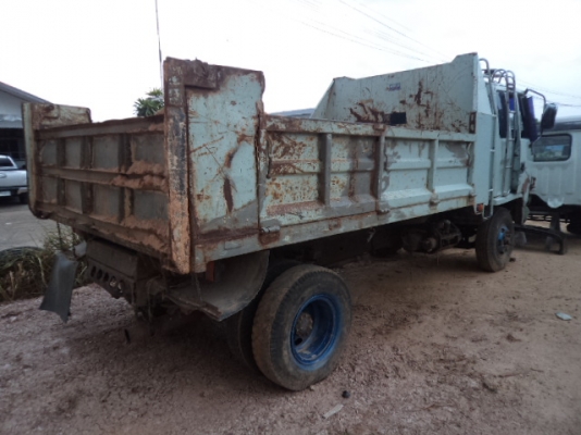 ขายรถ6ล้ออีซูซุร็อกกี้ดั้ม175แรง สภาพดีราคาถูกๆๆๆพร้อมโอนคับ