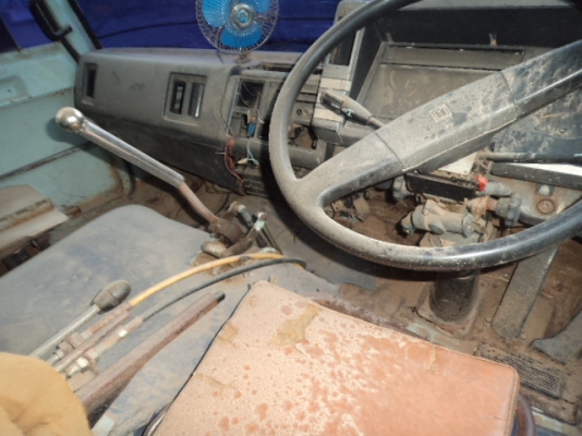 ขายรถ6ล้ออีซูซุร็อกกี้ดั้ม175แรง สภาพดีราคาถูกๆๆๆพร้อมโอนคับ