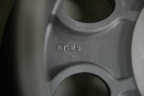 แม็กเรโทร หลายชุด(ล้อใหม่)