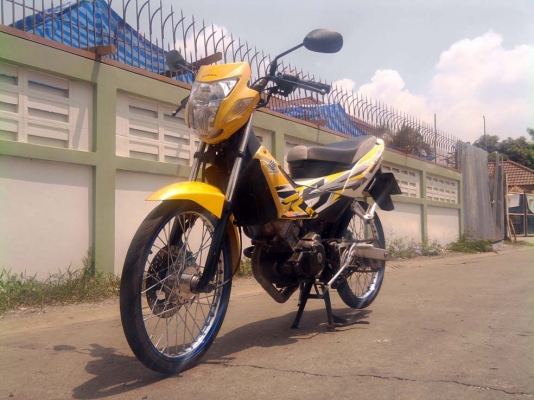 ขออนุญาติขาย Honda Sonic 125 CC. NEW กุญแจ 2 ชั้นสตาร์ทมือและเท้า