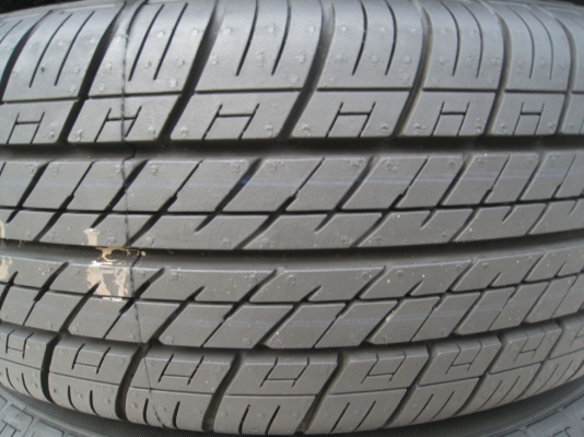 ขายกะทะล้อ toyota vios 14" 4/100 +ฝาครอบ+ยางปี13( 081-3747940 )