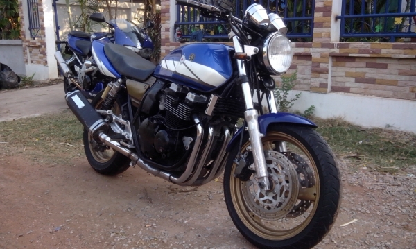 ขายXJR400ปี93อินวอยถูกมากๆครับ40000มาดูตัวจริงได้ครับมาก่อนได้ก่อนครับ