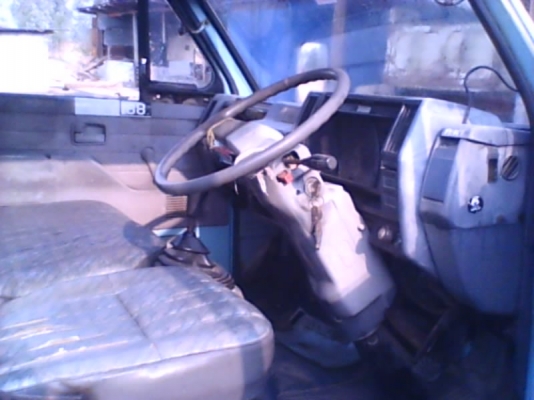 รถ 4 ล้อกลาง เครื่อง 88 เครื่องดี ครัชชีสวย รถห้างแท้ รถ 4 ล้อกลาง เครื่อง 88 เครื่องดี ครัชชีสวย รถห้างแท้