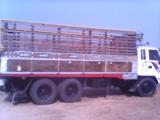 รถบรรทุก  10  ล้อ ISUZU  175  แรง รุ่น  FVZ 12 MY เครื่องดี  ครัชชีสวย