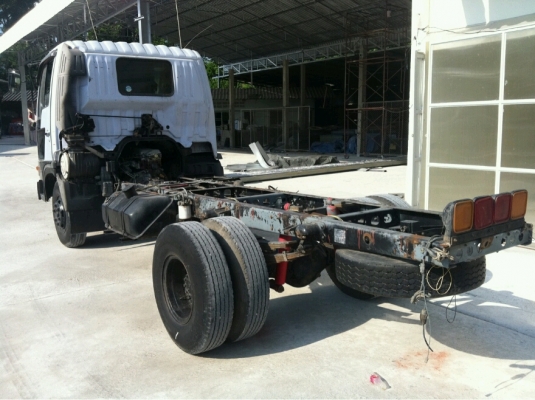 6 ล้อ HINO  FC 4 J  เครื่อง 140 แรง