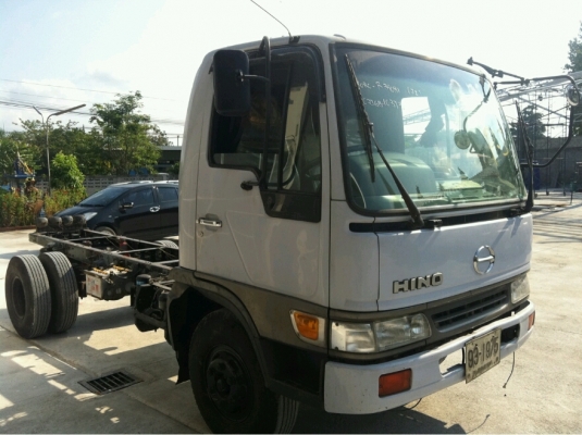 6 ล้อ HINO  FC 4 J  เครื่อง 140 แรง