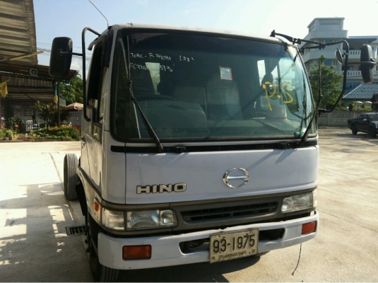 6 ล้อ HINO  FC 4 J  เครื่อง 140 แรง