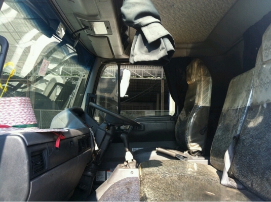 6 ล้อ HINO  FC 4 J  เครื่อง 140 แรง