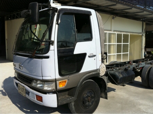 6 ล้อ HINO  FC 4 J  เครื่อง 140 แรง