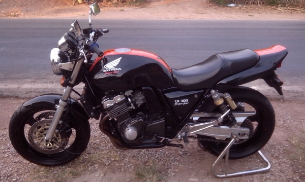 ขายCB400ปี93อินวอย+สรรพสามิตแท้เครื่องดีเงียบๆแน่นๆ