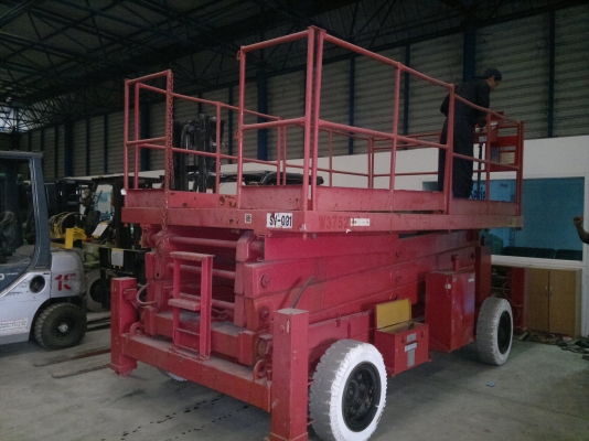 ลีฟท์ขากรรไกร AICHI SV091 เครื่องยนต์ดีเซล ยกสูง 9 เมตร ใช้งานน้อย700ชม. ลีฟท์นอกนำเข้าจากญี่ปุ่นสภาพสวยราคาถูกครับ ไม่เคยใช้ในไทย ติดต่อ มานะ 085-9049669