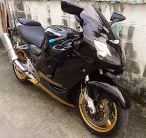 ขาย zx12 ปี02 ทะเบียนโอน สีดำ ดุ ปรับราคา 180,000 ถ้วน