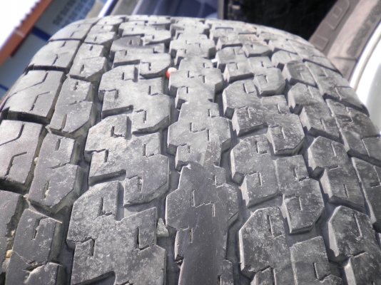 ล้อแม็กขอบ15 พร้อมยาง 255/70/15 สวยๆ