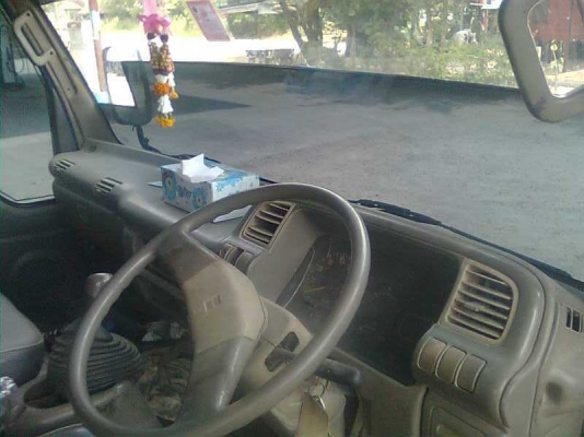 ขาย6ล้อดั้ม120 NPR