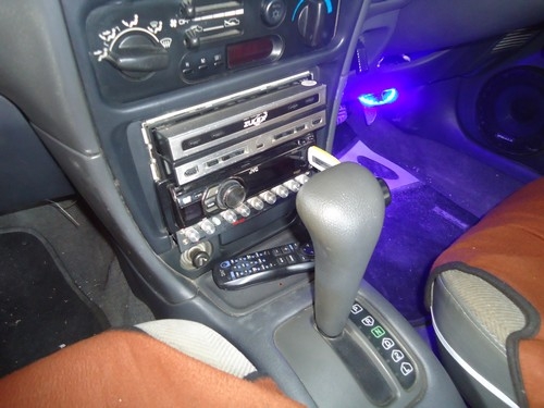 ขายE-Car  กันชนหน้าVo10  เครื่องเสียงระดับหกหมื่น  แม็ก17&quot;