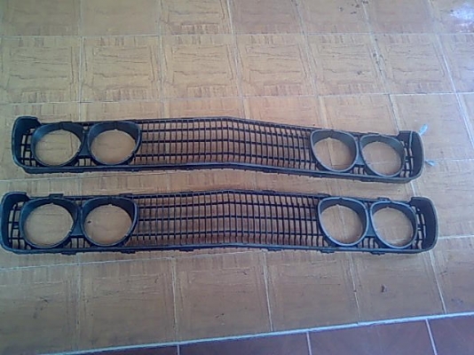 ขายกระจังหน้าแว่น ดัสสัน620เก่าเก็บครับ 2200บาท ขายกระจังหน้าแว่น ดัสสัน620เก่าเก็บครับ 2200บาท