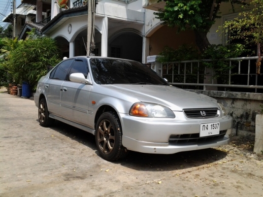 ขายซีวิคตาโตปี 1997 เครื่องตัวนอก V-TEC D16A แน่นๆครับ สด160000 บาท เล่มพร้อม ใครติดแบล็กลิสต์อยากผ่อนแบบไม่ต้องยื่นไฟแนนซ์ผ่อนกับผมเองได้ดาวน์ 75000 บาท ผ่อนเดื่อนละ 3300 บาท 33 งวด รถมีเล่มพร้อมนะครับ ดาวน์แพงนิดเพราะ จัดเองครับ ไม่มีดอก