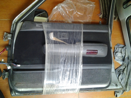 ขายประตู ไมตี้ SURF ครบๆ