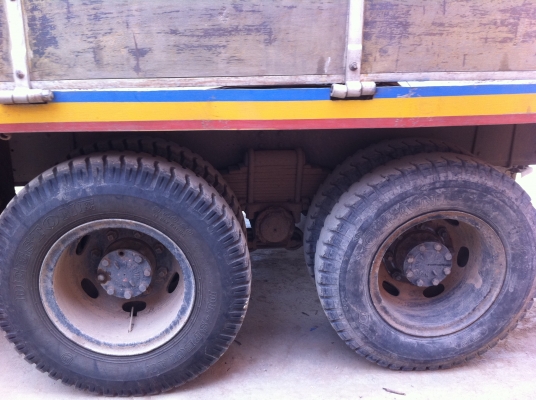 ขายรถบรรทุก 10 ล้อ (กระบะไม้-ไม่ดั้ม) HINO KT920 ตัวรถ KT920-11320 เลขเครื่อง EL100-30045 (191 แรงม้า) ช่วงล่าง UD