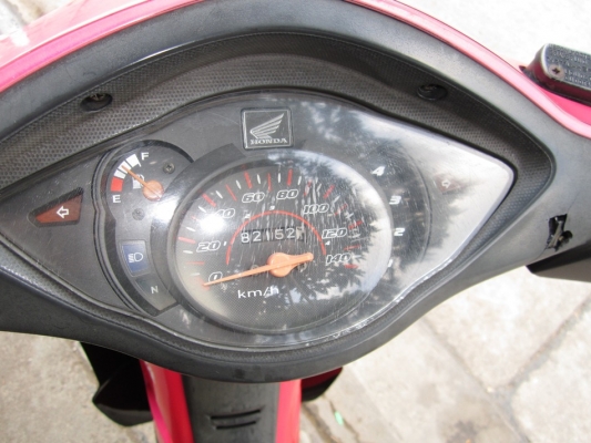 ยังไงก็ขาย wave100sปี48รถบ้านเครื่องเดิมๆทะเบียน-โอน