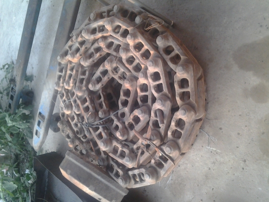 ขายโซ่รถแม๊กโครKOMATSU  PC 120 ใช้ใด้ทุกรุ้นสวยพร้อมใช้