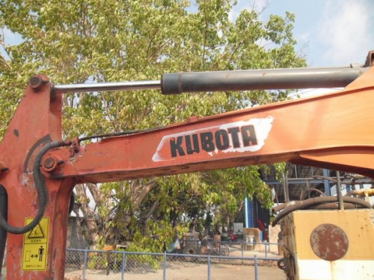 ขายรถแบคโฮล้อยาง KUBOTA ของเก่าจากญี่ปุ่นสภาพรถ 90\% เอกสารอินวอย ขายรถแบคโฮล้อยาง KUBOTA ของเก่าจากญี่ปุ่นสภาพรถ 90\% เอกสารอินวอย