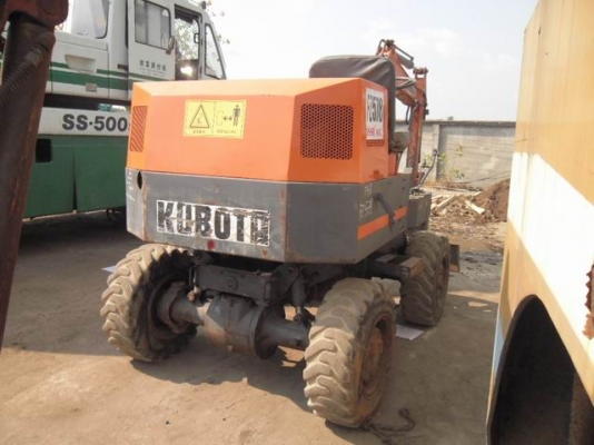 ขายรถแบคโฮล้อยาง KUBOTA ของเก่าจากญี่ปุ่นสภาพรถ 90\% เอกสารอินวอย ขายรถแบคโฮล้อยาง KUBOTA ของเก่าจากญี่ปุ่นสภาพรถ 90\% เอกสารอินวอย