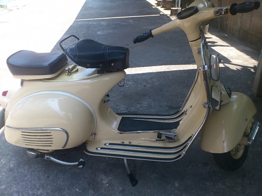 Vespa 150 อิตาลี่ 1964 ทะเบียนตอง 999