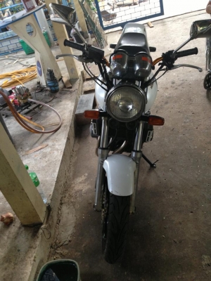 ขาย cb400 ปี93    66000 บ  สอบถามได้คับ 0805675816 นัทคับผม