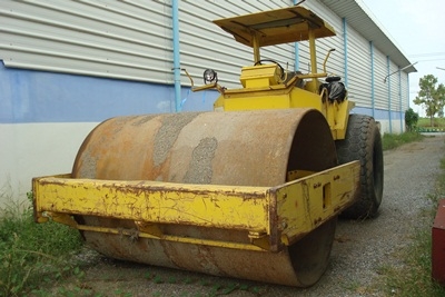 ขายรถบดสั่นสะเทือนเพลาเดียว Sakai  SV500  สภาพดีพร้อมใช้งาน สนใจติดต่อสอบถามราคาที่  087-3310254 เจี๊ยบค่ะ