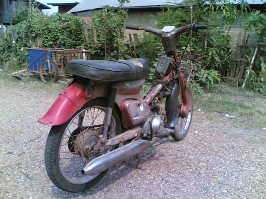 ขาย Honda C70KA แท้ เครื่องดีขี่ใช้งานได้ตมปกติอะไหล่บางชิ้นต้องเก็บขายตามสภาพ
