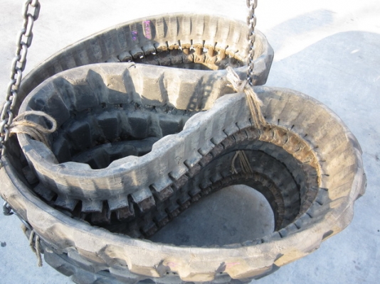 ขาย แทร็กยาง รถขุดเล็ก 80 82 ข้อ   มือสองญี่ปุ่น