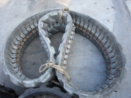 ขาย แทร็กยาง รถขุดเล็ก 80 82 ข้อ   มือสองญี่ปุ่น