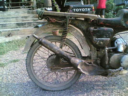 ขาย SUZUKI A100 เครื่องกดสตาร์ลงต้องเอาไปเช็คเองขายตามสภาพ