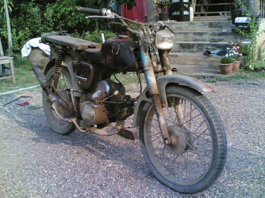 ขาย SUZUKI A100 เครื่องกดสตาร์ลงต้องเอาไปเช็คเองขายตามสภาพ