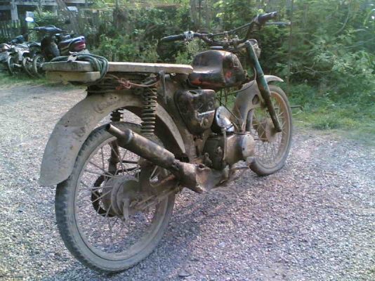 ขาย SUZUKI A100 เครื่องกดสตาร์ลงต้องเอาไปเช็คเองขายตามสภาพ