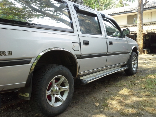 ขายอีซูซุแวน 2500 cc ปี 1995