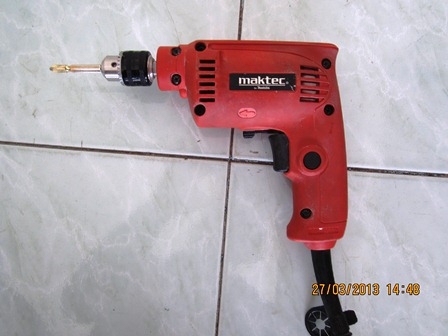 สว่านไฟฟ้าMAKTECรุ่นMT651สภาพใหม่ พร้อมใช้งาน สว่านไฟฟ้าMAKTECรุ่นMT651สภาพใหม่ พร้อมใช้งาน