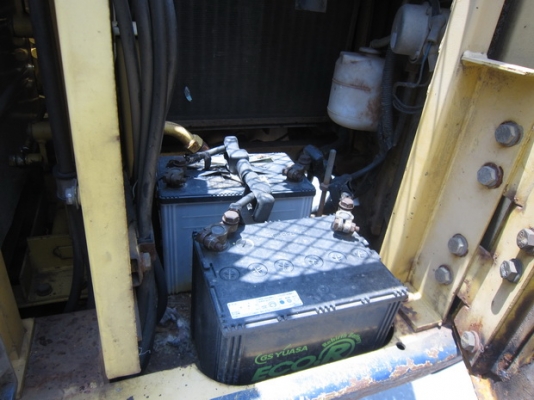 ขาย รถขุด  KOMATSU รุ่น PC60-6- แทร็กเหล็ก มือสองญี่ปุ่น