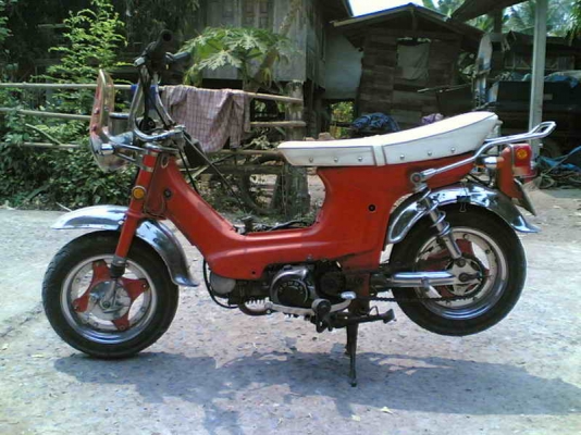 ขาย Honda Chaly เครื่อง Nice110 เล่มทะเบียนเครื่องพร้อมชุดโอนเครื่องดีอะไหล่แต่งตามรูป