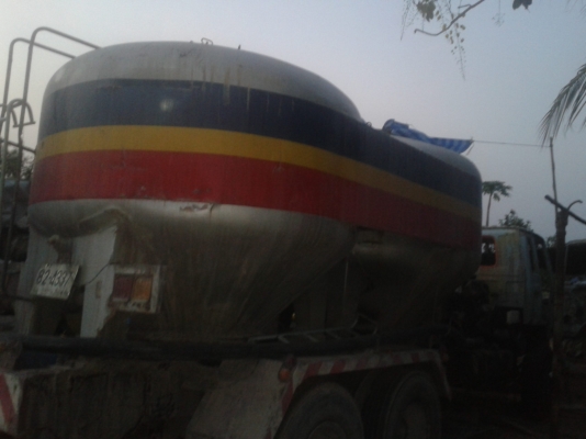 ขายลูกพ่วง  พร้อมเต้าปูนตัวแม่ และปั๊ม