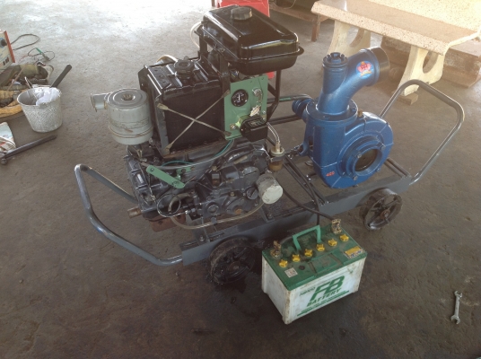 ขายเครื่องปั้มน้ำ 1 ชุด ขนาด 4 นิ้วพร้อมเครื่องเก่าญี่ปุ่น2สูบยี่ห้อ มิตซูบิชิ ขนาด 12 แรง สตาร์ดกุญแจ สภาพสวยพร้อมใช้งานทันที ขายเครื่องปั้มน้ำ 1 ชุด ขนาด 4 นิ้วพร้อมเครื่องเก่าญี่ปุ่น2สูบยี่ห้อ มิตซูบิชิ ขนาด 12 แรง สตาร์ดกุญแจ สภาพสวยพร้อมใช้งานทันที