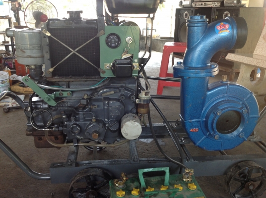 ขายเครื่องปั้มน้ำ 1 ชุด ขนาด 4 นิ้วพร้อมเครื่องเก่าญี่ปุ่น2สูบยี่ห้อ มิตซูบิชิ ขนาด 12 แรง สตาร์ดกุญแจ สภาพสวยพร้อมใช้งานทันที ขายเครื่องปั้มน้ำ 1 ชุด ขนาด 4 นิ้วพร้อมเครื่องเก่าญี่ปุ่น2สูบยี่ห้อ มิตซูบิชิ ขนาด 12 แรง สตาร์ดกุญแจ สภาพสวยพร้อมใช้งานทันที