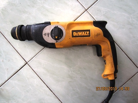 สว่านโรตารี่3ระบบDEWALTรุ่นD25123 สภาพดี ราคาถูกๆ