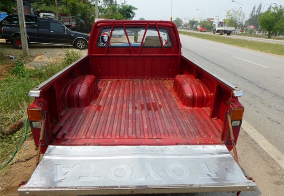 toyota ม้าดำ rn30 toyota ม้าดำ rn30