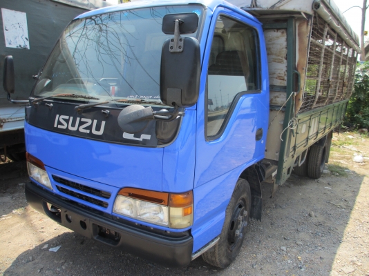 ขาย ISUZU NKR หัวกระตูน 115แรง รถห้างแท้ เกียร์สั้น ตามรูป