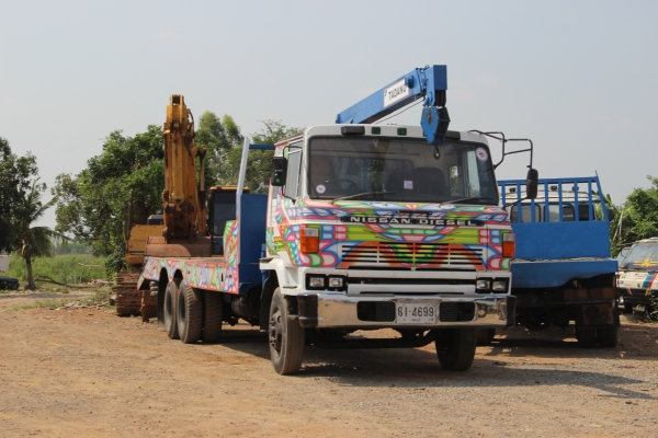 ขายเืทเลอร์UD ติดเครนพร้อมใช้