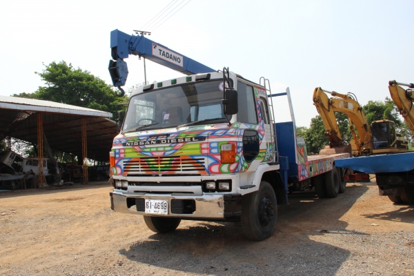 ขายเืทเลอร์UD ติดเครนพร้อมใช้ ขายเืทเลอร์UD ติดเครนพร้อมใช้